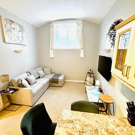 County House City Centre With Parking Sleeps 4 Йорк Екстер'єр фото